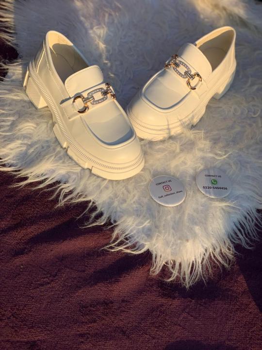 Gull%20Collection%20Shoes%20%7C%20Step%20into%20Fashion%20with%20High%20Sole%20Shoes%20for%20Girls%20%E2%80%93%20Exclusive%20Stride%20in%20Style%20Collection%20Combining%20Comfort%20and%20Couture%20-%20Image%206