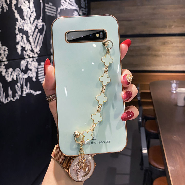 For%20Samsung%20Galaxy%20S10%20Back%20Cover%20with%20Bracelet%20Wristband%20Luxury%20Clover%20Chain%206D%20Plating%20Frame%20Shiny%20Girls%20Cases%20Soft%20Silicone%20Square%20Protective%20Mobile%20Phone%20Case%20-%20Image%202