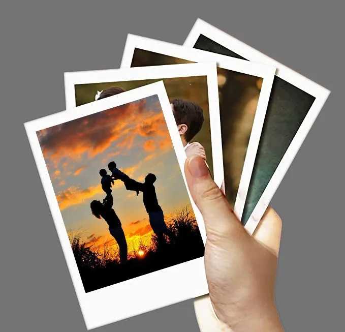 Customize%20Polaroid%20Photo%20Cards%20For%20Wall%20Decor%20Size%204x6%20Inches%20-%20Image%203