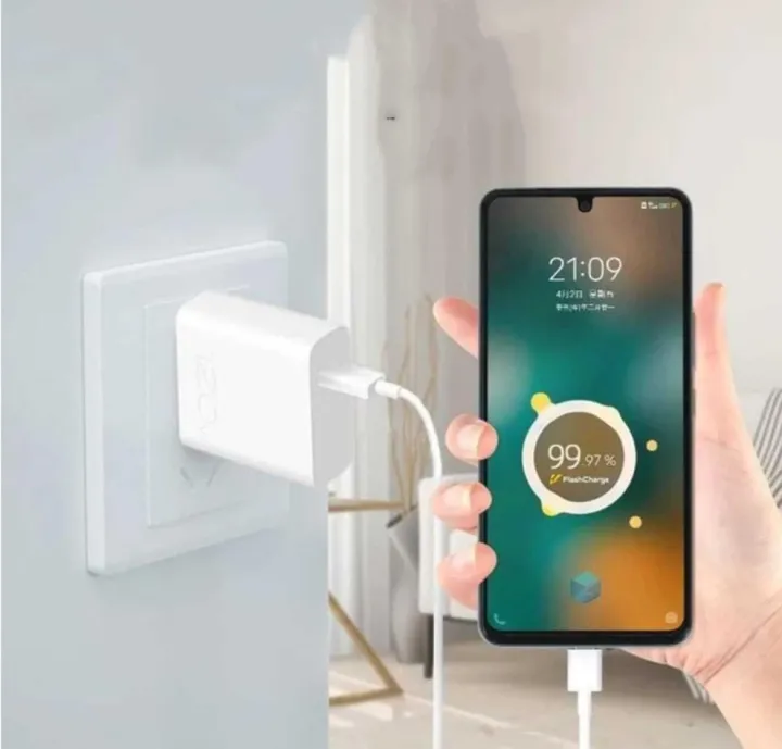 Vivo%20120W%20Flash%20Charge%20Charger%20Fast%20Charging%20Adapter%20For%20Compatible%20with%20Vivo%20X90,%20Vivo%20X100,%20Vivo%20V21,Vivo%20V21%205G,Vivo%20V29,%20Vivo%20Y73,Vivo%20Y20,Vivo,X50%20Pro,%20Vivo%20T1,%20Vivo%20S1%20Pro%20Vivo%20Y15,vivo%20Y30,Vivo%20V19,Vivo%20V25%20Pro%20-%20Image%203