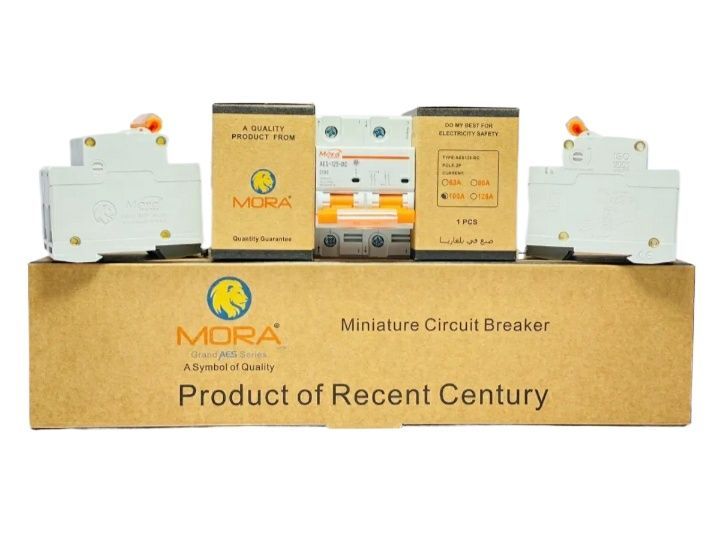 DC%20breaker%20for%20solar,%20safety%20circuit%20breaker%20double%20pole%20breaker%20125%20&%2032%20ampere%20-%20Image%206