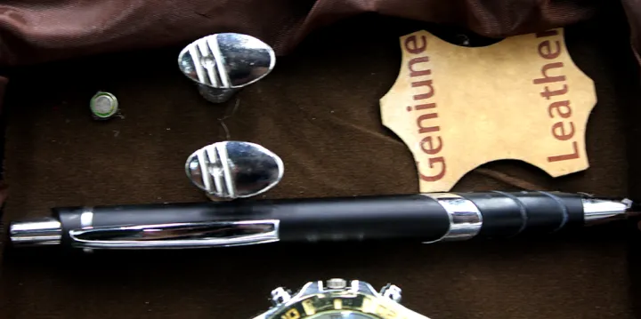 Watch%20gift%20set%20Stainless%20Steel%20for%20men%20&%20boys%20silver%20-%20Image%205