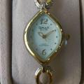 OMAX LADY WATCH. 