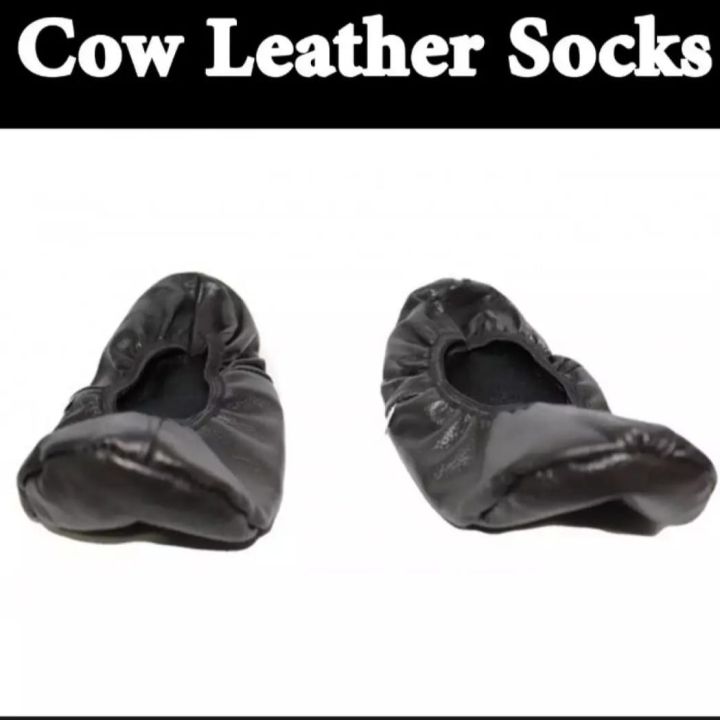 Stay%20Comfortable%20During%20Pilgrimage%20With%20Halal%20Islamic%20Leather%20Socks:%20Mozay%20-%20Ideal%20For%20Hajj%20&%20Umrah,%20Premium%20Quality%20And%20Comfort%20-%20Image%207