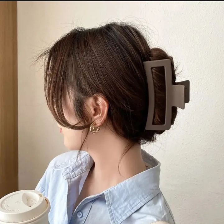 Mili%20New%20Hair%20Clip%20Catch%20Hairwear%20Simple%20Large%20Shark%20Clip%20Hair%20Accessories%20-%20Image%202