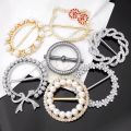 【HOT】 Luxury Crystal Pearl Circle Round Brooches Clothing Corner Hem Waist Buckles Scarf Buckle For T-Shirt Party Jewelry Accessories. 
