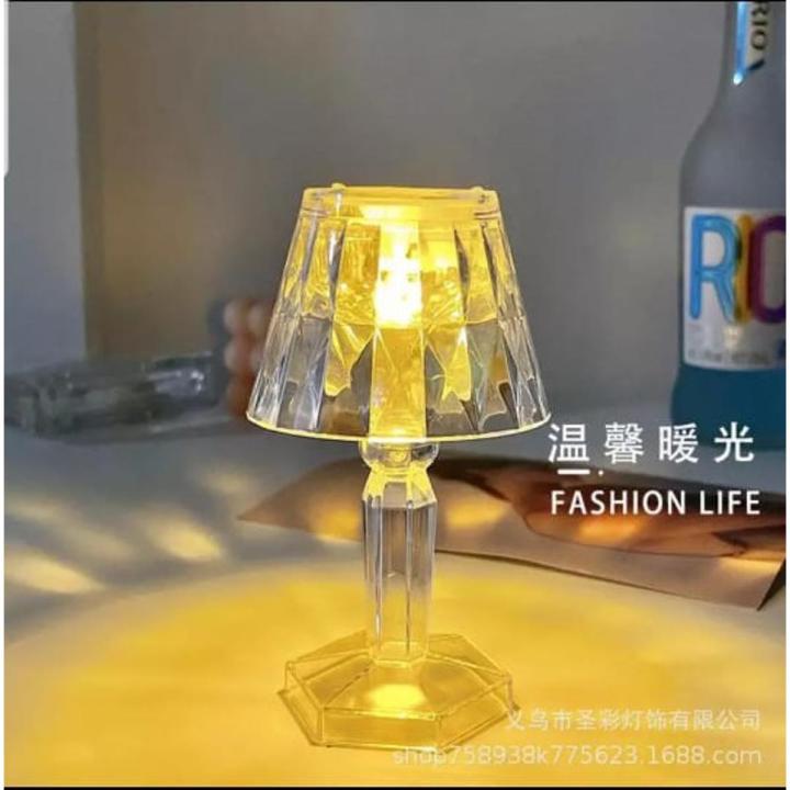 LED%20Crystal%20Small%20Table%20Lamp%20Mini%20Diamond%20Bedside%20Light%20Home%20Decor%20Battery%20Powered%20Romantic%20Atmosphere%20Acrylic%20Night%20Lights%20-%20Image%202