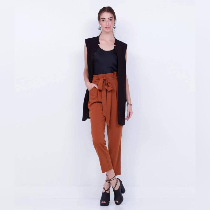 0029%20Musterd%20Pent%20With%20Tai%20Belt%20-%20Image%203