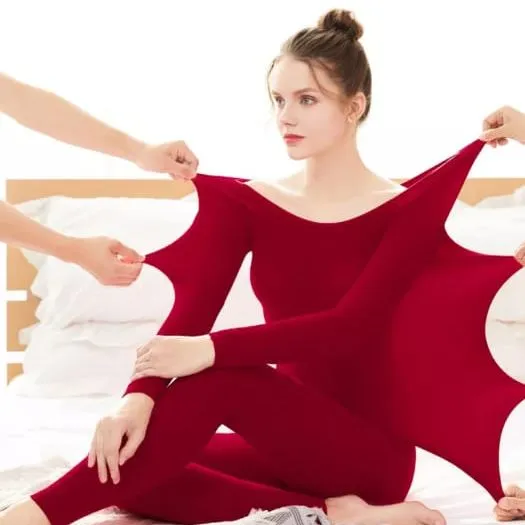 Women%20winter%20thermal%20dress%20%7C%20Heat%20resistant%20innerwear%20for%20girls%20and%20women%20%7C%20winter%20warm%20suit%20-%20Image%202