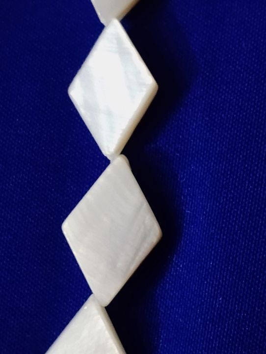 8pcs Natural Flat Rhombus White Mother of Pearl Sea Shell Beads for Crafting - DIY Crafting Elegant Jewelry Making Supplies