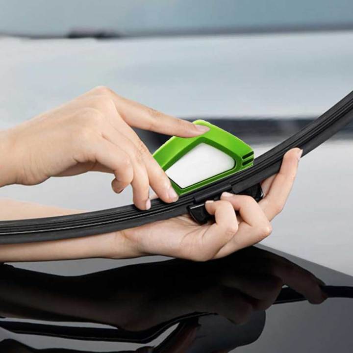 Car%20Wiper%20Repair%20Tool%20Windscreen%20Wiper%20Blade%20Cutter,%20Trimmer%20Restorer%20-%20Image%202