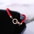 【shenggangshangmao001】YUN Romeinse Nummer Zirkoon Rode Lijn Armband Mode Elegante Vrouw Gift Rose Goud Kleur Stalen Sieraden Nooit vervagen. 