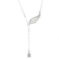 Spice girl temperament pendant jewelry wholesale niche ins style clavicle chain bow flower light luxury color preservation necklace women. 