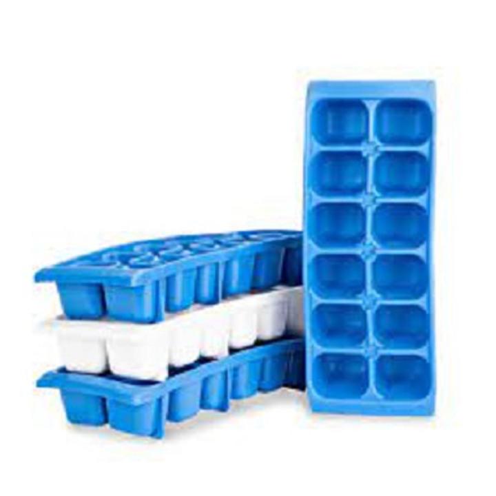 Easy Release Ice Cube Tray Set - Durable Plastic Stackable Easy Twist 14 Cube Trays- Pack of 3