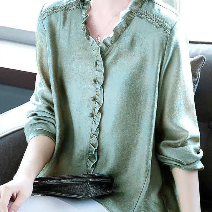Women%20Shirt%20Comfortable%20Linen%20Cotton%20Solid%20Color%20Pleated%20Lace%20Stylish%20V-neck%20Long-sleeved%20Simple%20Loose%20Pullover%20Bottoming%20Shirt%20-%20Image%209