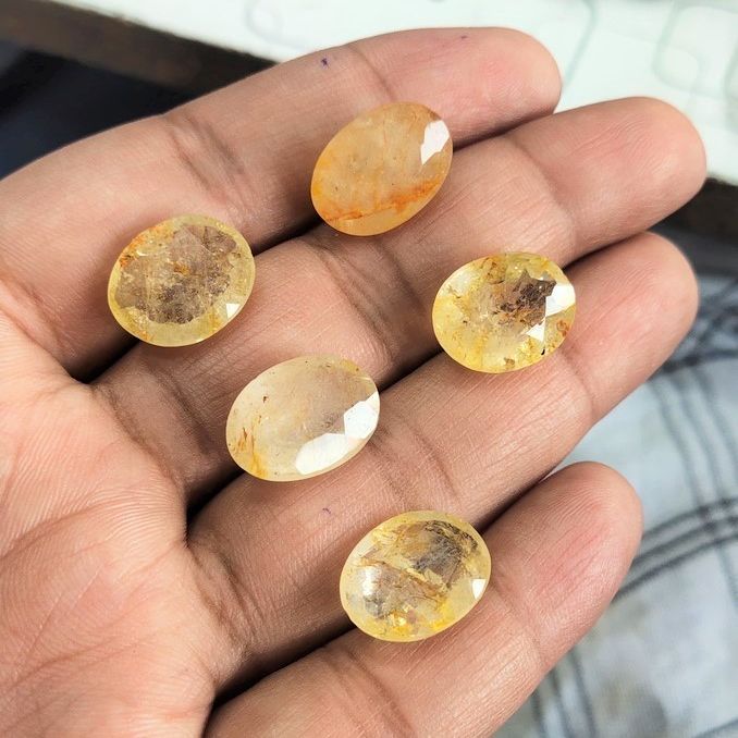 100%25%20Original%20&%20Natural%20CEYLON%20YELLOW%20SAPHIRE%20(PUKHRAJ)%20Gemstone%2014.0%20crt%20Stone%20For%20Ring%20(nag)%20-%20Image%205