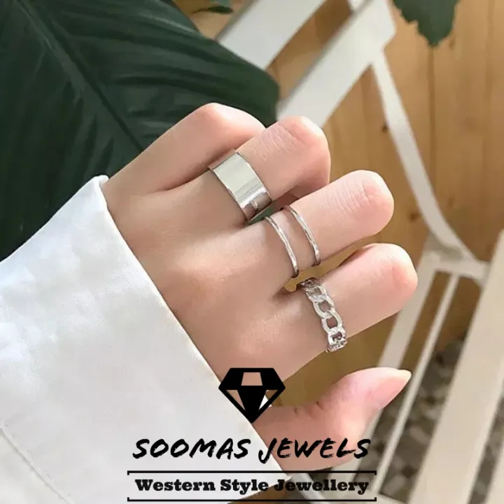 Stylish%20Pack%20of%203%20Rings%20For%20Girls%20Birthday%20Gift%20Punk%20Cool%20Hip%20Pop%20Rings%20Size%20Adjustable%20Alloy%20Rotate%20Ring%20For%20Women%20Party%20Gift%20Black%20Rings%20For%20Girls%20Soomas%20Jewels%20Rings%20-%20Image%205