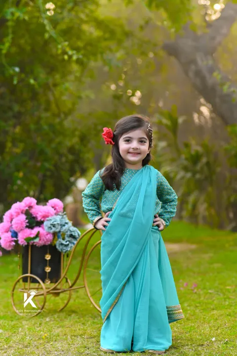 Stitched%20Feroozi%20Chiffon%20Saree%20for%20Baby%20Girls%20(Age%202%20to%2016%20Years)%20-%20Image%203