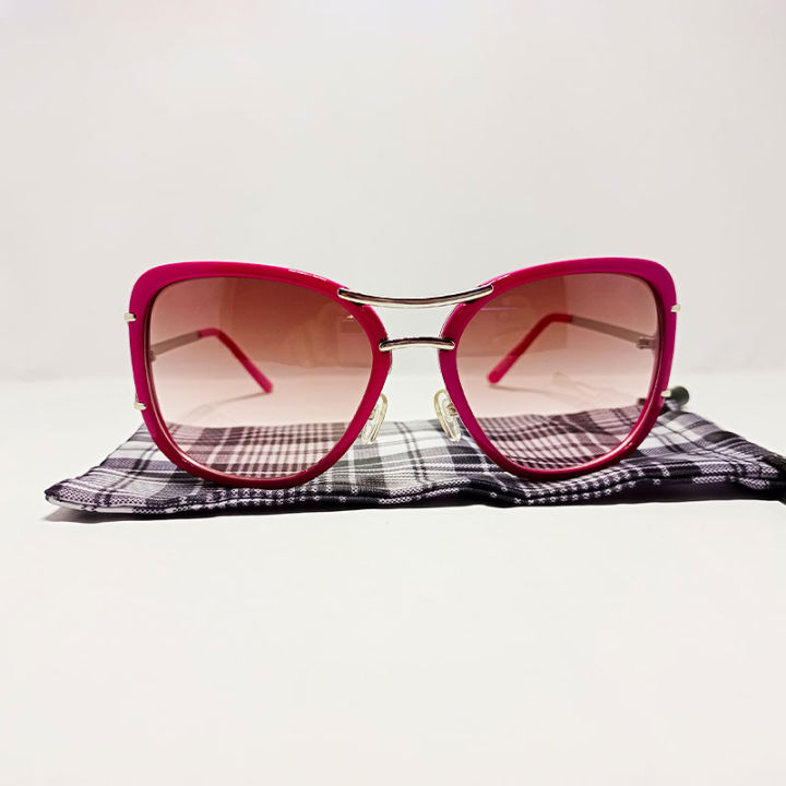 Sunglasses%20For%20Women%20Stylish%20Branded%20Anti%20UV%20Big%20Metallic%20Frame%20Sunglasses%20With%20Free%20Sunglasses%20Cover%20-%20Image%202