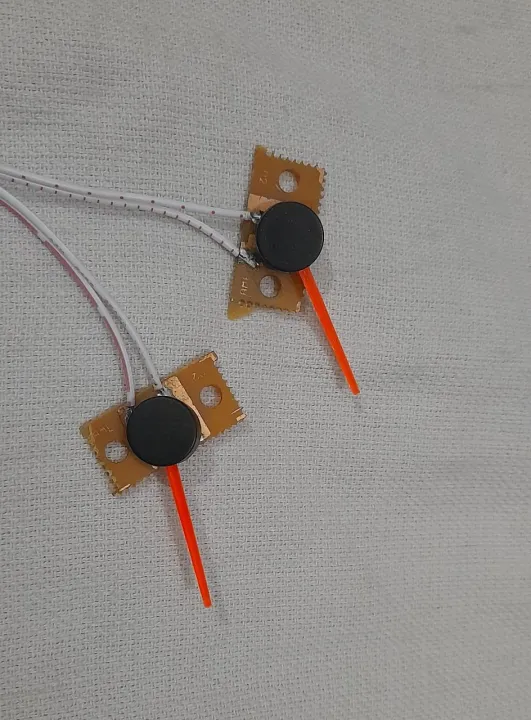 2%20piece%20speedometer%20red%20glow%20needles%20with%20smds%20led%20light%20glowing%20needles%20universal%20fitting%20all%20bikes%20-%20Image%206