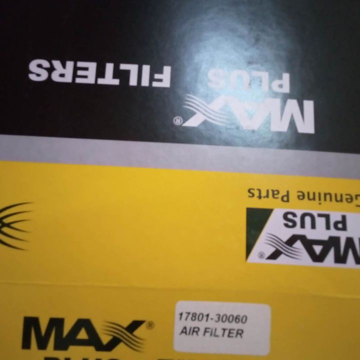 TOYOTA%20HIACE%20EURO%20AIR%20FILTER%20OEM#%2017801-30060%20-%20Image%206