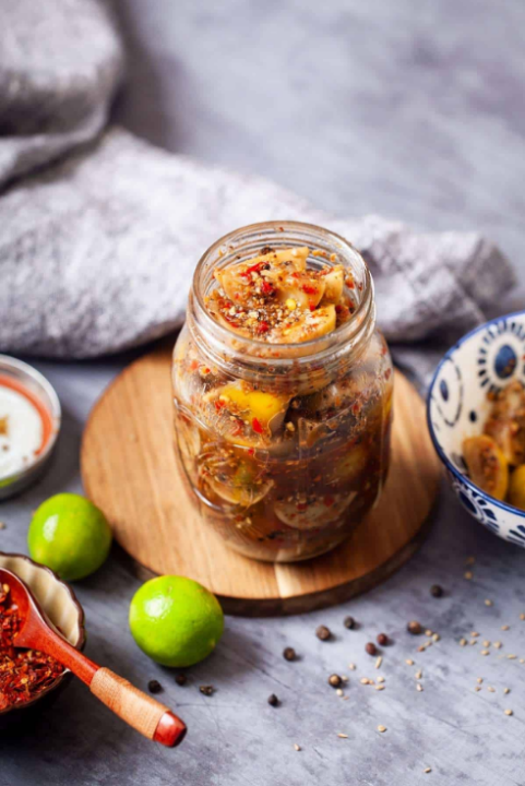 desi%20Home%20Made%20Lemon%20Pickle%20/%20Lemon%20Achaar%20/%20Ghar%20ka%20Achar%20-%20250%20Gram%20-%20Image%203