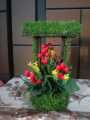 Beautiful Bouquet For Side Table  Guldan for Room and Office decoration. 