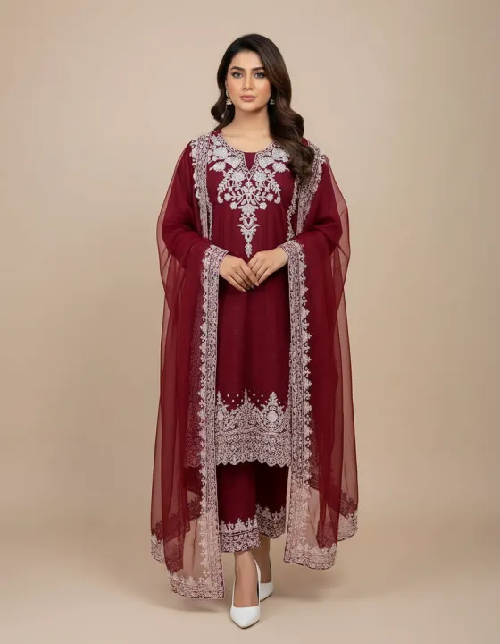 White%20Embroidered%20Kurti%20for%20Women%20%E2%80%93%203%20Piece%20Suit%20with%20Dupatta%20&%20Trouser,%20Formal/Wedding%20Dress%20-%20Image%203