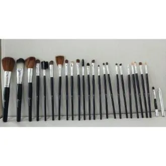 Glamorous%20Face%20Professional%20Brush%20Kit%20(24%20piece)%20-%20Image%205