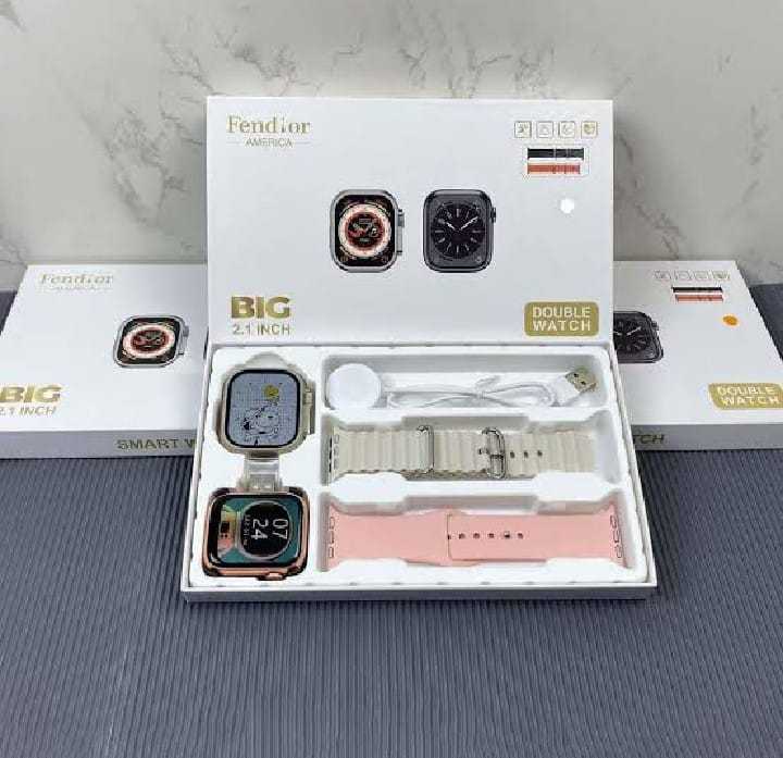Fendior%20Couple%20Smart%20Watches%20Set%20with%20Wireless%20Charger%20and%20Gift%20Box%20-%20Image%203