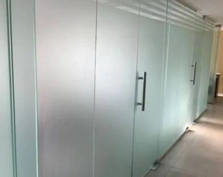 Premium%20Privacy%20Glass%20Film%20for%20Windows%20and%20Doors%20-%20Multi-Size%20Decorative%20Window%20Film%20-%20Image%203