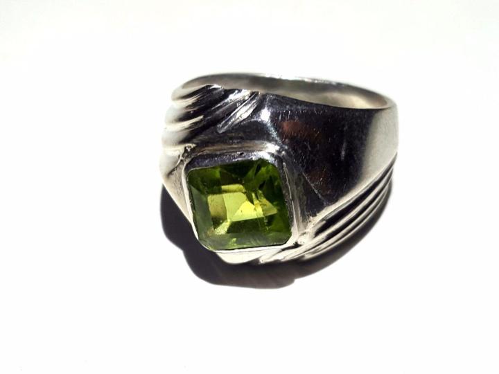 Peridot Silver Ring - GNJP78628