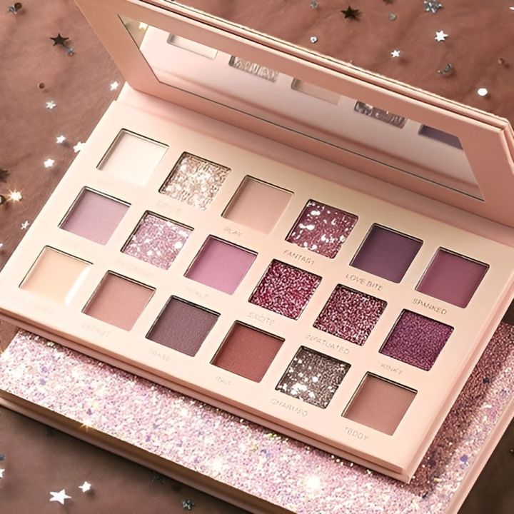Nude Eyeshadow 18 Colour Pallet