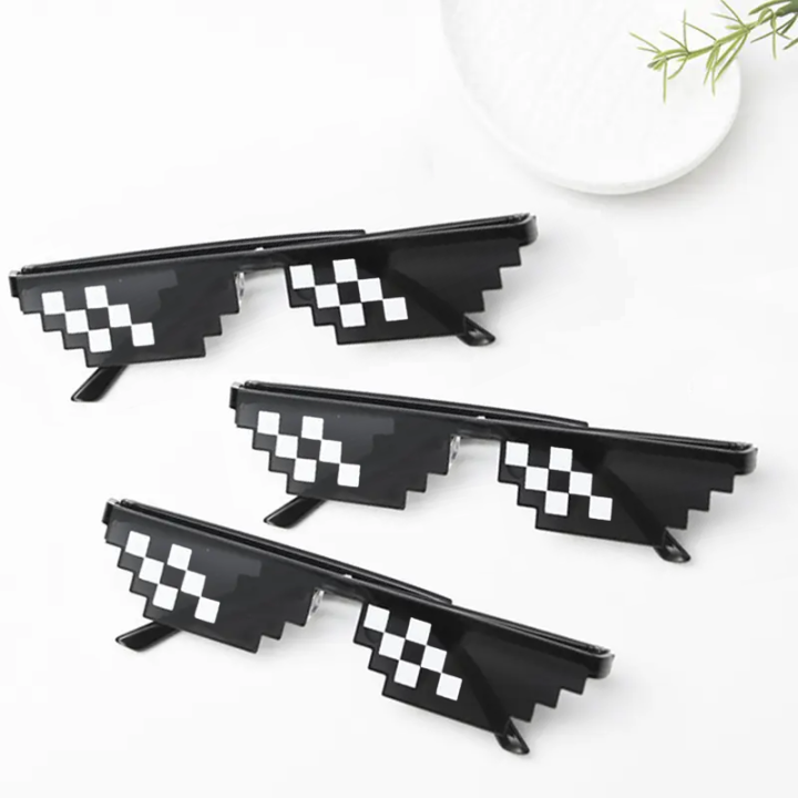 Durable%20Plastic%20&%20Acrylic%20Pixelated%20'Thug%20Life'%20Retro%20Novelty%20Sunglasses%20for%20Men%20-%20Fun%20Meme%20Style%20Eyewear%20for%20Parties%20&%20Cosplay%20-%20Image%203