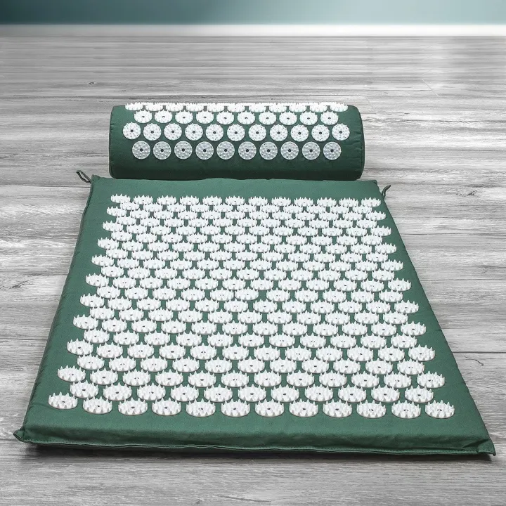 Acupressure%20Mat%20and%20Pillow%20Set%20for%20Back%20and%20Neck%20Relief%20and%20Muscle%20Relaxation%20Relieves,%20Back,%20Neck,%20-%20Image%208