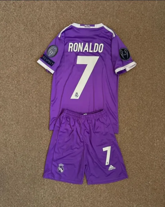Original%20Ronaldo%20Full%20Kit%20for%20kids%20-%20Purple%20Real%20Madrid%20FC%20Available%20-%20Image%202