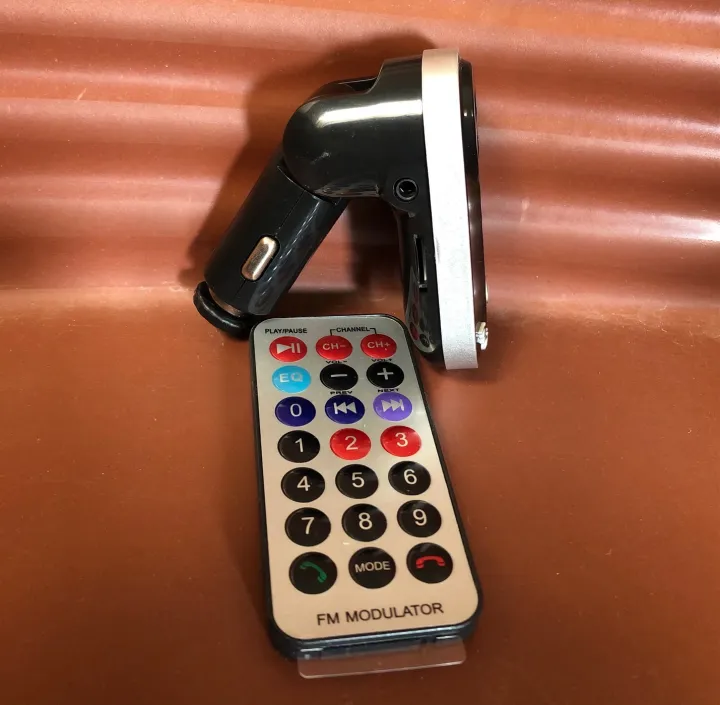 Fm%20modulator%20g7%20-%20Car%20mobile%20charger%20with%20FM%20and%20Usb%20-%20Car%20Bluetooth%20transmitter%20-%20Image%205