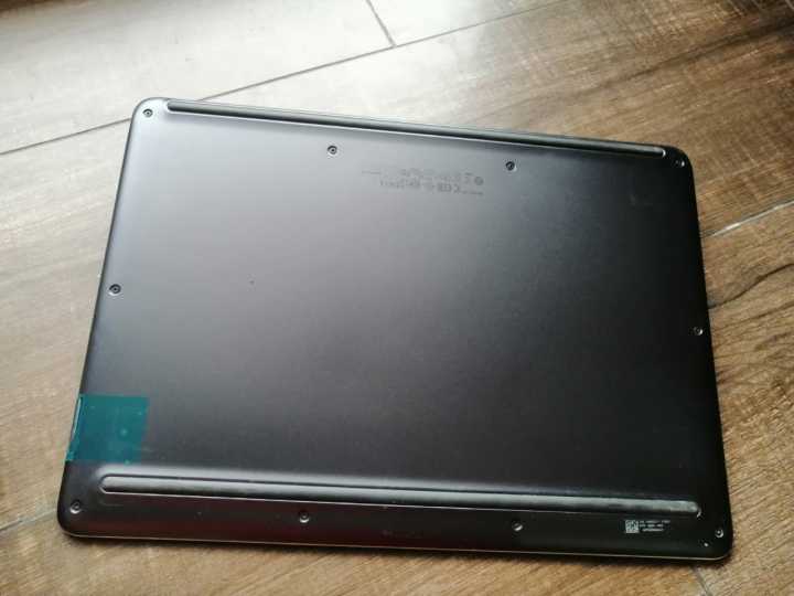Dell%20Latitude%2013%20,%207350%20tablet%20Detachable%20Genuine%20Keyboard%20-%20Image%206