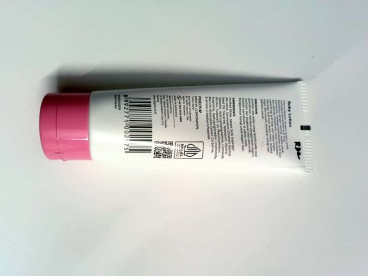 Pigeon%20%20Baby%20Lotion%20Tube%20%20100%20ml%20%20%7C%20Japan%20-%20Image%204