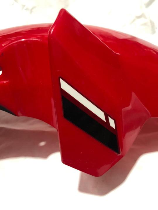 Fender%20Front%20CB-150%20F%20Plastic%20(Genine)/Front%20Mudguard%20CB150%20F%20(Red%20with%20Black%20and%20White%20stripes)%20-%20Image%205