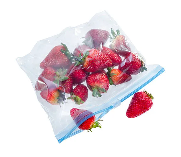 Pack%20of%2010%20Food%20Storage%20Freezer%20Bags%20with%20Zip%20Lock%20Slider%201%20Liter%20Capacity%20-%20Image%208