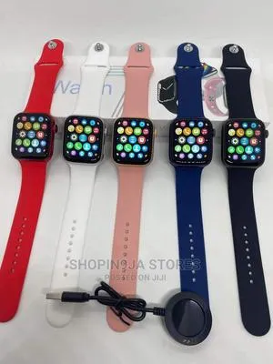 I7%20PRO%20MAX%20Smart%20Watch%201.8"%20HD%20Color%20Screen%20Smartwatch%20IP67%20Waterproof%20Sports%20Smart%20Bracelet%20Fitness%20Bluetooth%20Smartwatch%20Smartwatch%20i7%20Pro%20Series%207%20Smartband%20for%20Android%20IOS%20-%20Image%204