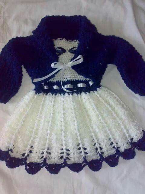 Handmade%20Crochet%20Baby%20Girl%20Frock%20%7C%20Pink%20&%20White%20Knitted%20Dress%20%7C%20Soft%20Wool%20Newborn%20to%202%20Years%20Party%20Wear%20-%20Image%202