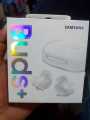 Samsung Galaxy Buds. 