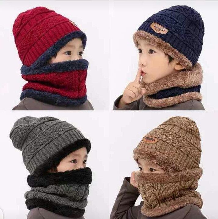 Beanie%20Wool%20Cap%20Full%20Set%20-%202%20Pieces%20Cap%20+%20Warmer%20for%20Kids%202%20To%206%20years%20-%20Image%203