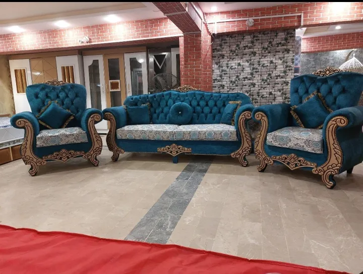 MF%20Furnishing%20&%20Co%20Tufted%20Royal%205%20Seated%20Sofa%20Set%203+1+1%20In%20Order%20Velvet%20Fabric%20+%20Printed%20Seats%20Tufted%20Back%20-%20Image%204