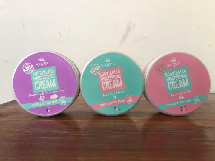 Soapex%20Nourishing%20Moisturising%20Product%20-%20Image%204