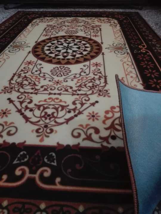 Living%20Room%20Carpet%20Center%20Piece%205x8%20Foot%20Pakistan%20Pattern%20Medium%20Pile%20Durable%20Home%20Decor%20Rug%20-%20Image%203