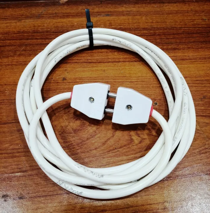 Flexible%20Extension%20Cable%20with%202-Pin%20Male%20Female%20Electric%20Plug%20and%20Socket%20for%20Multipurpose%20uses%20-%20Image%203