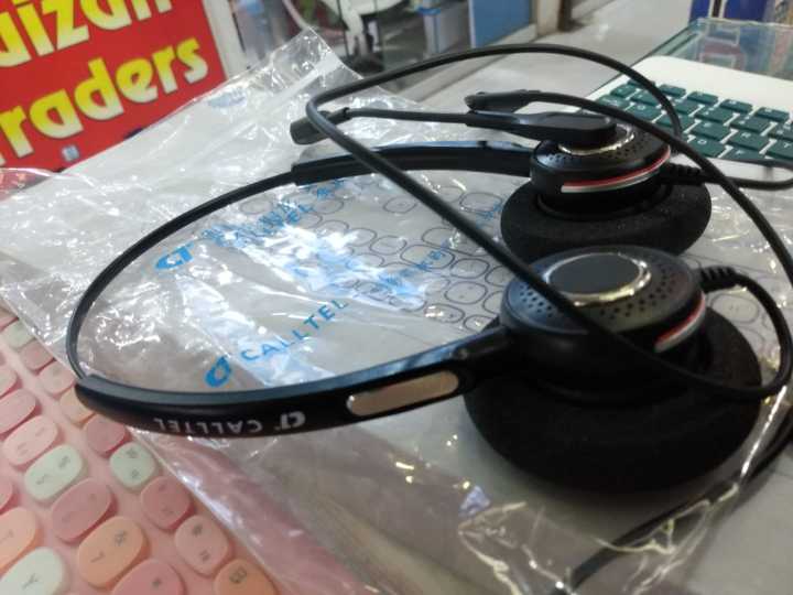 Headphone%20ANC%20mic%20-%20Image%202